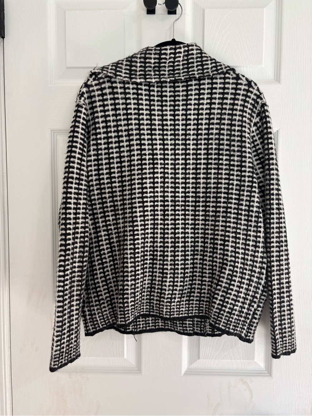 Rachel Zoe Black and White Knit Houndstooth Double-Breasted Blazer - Picture 2 of 3